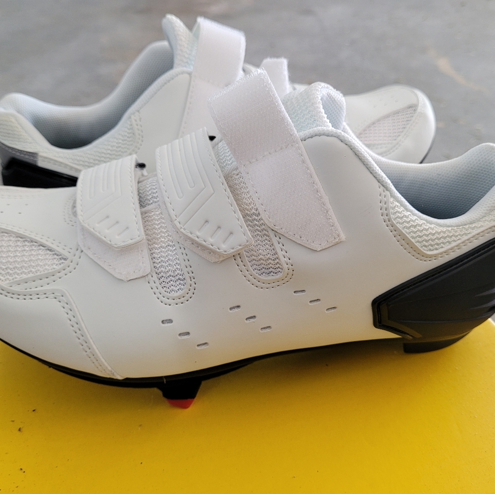 Cycle shoes